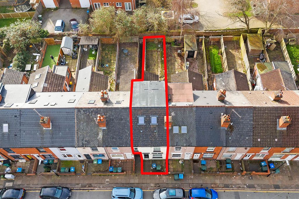 Property photo 1 of 19 Rear Garden