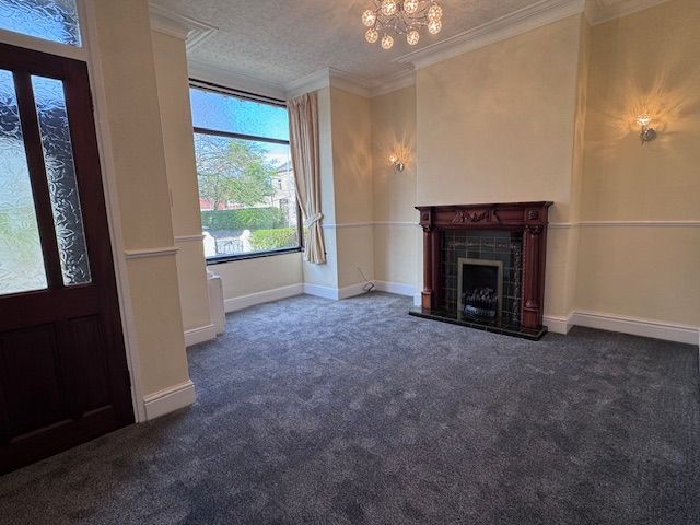 Property photo 3 of 30