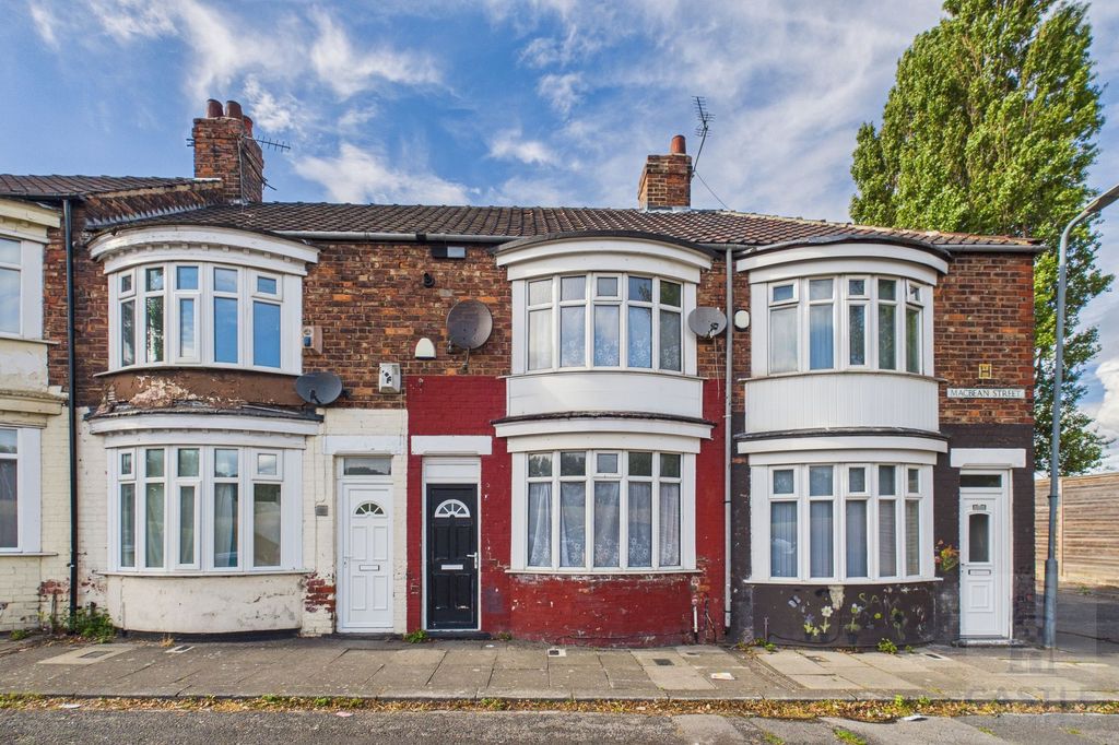 Property photo 1 of 12