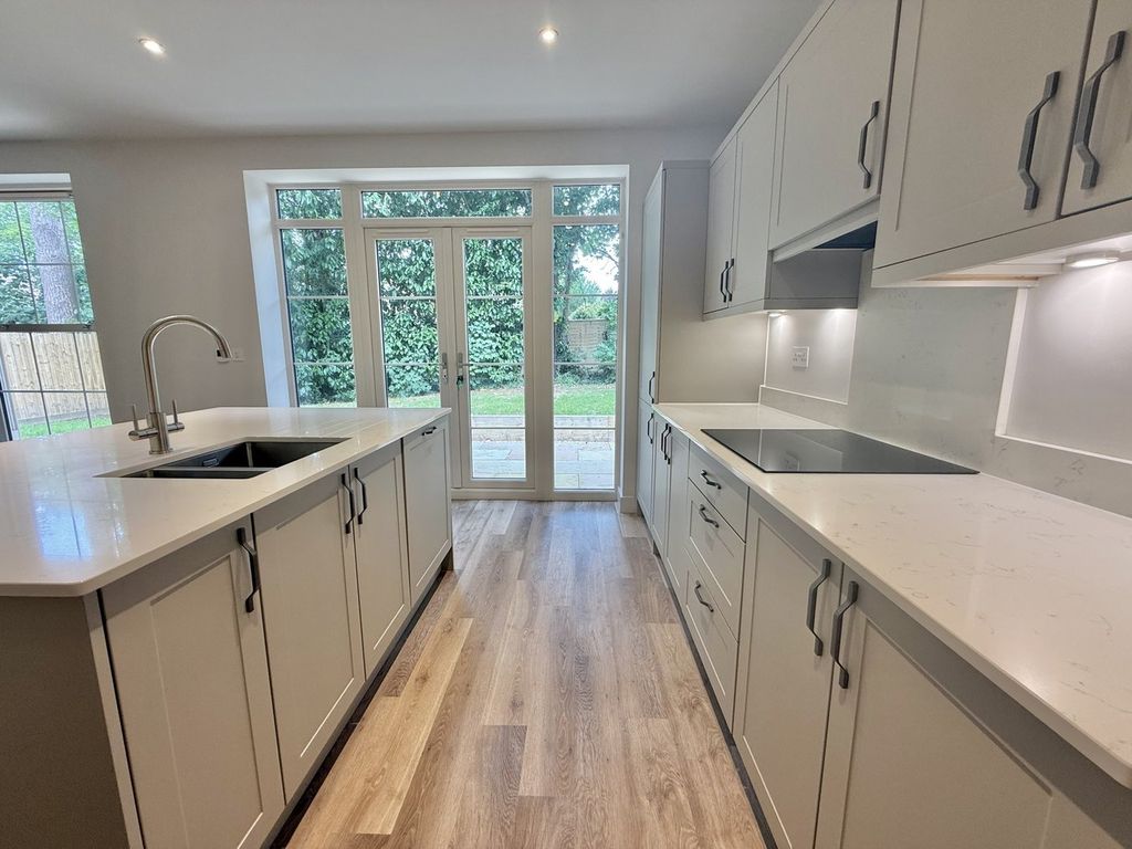 Property photo 3 of 35 Plot 2