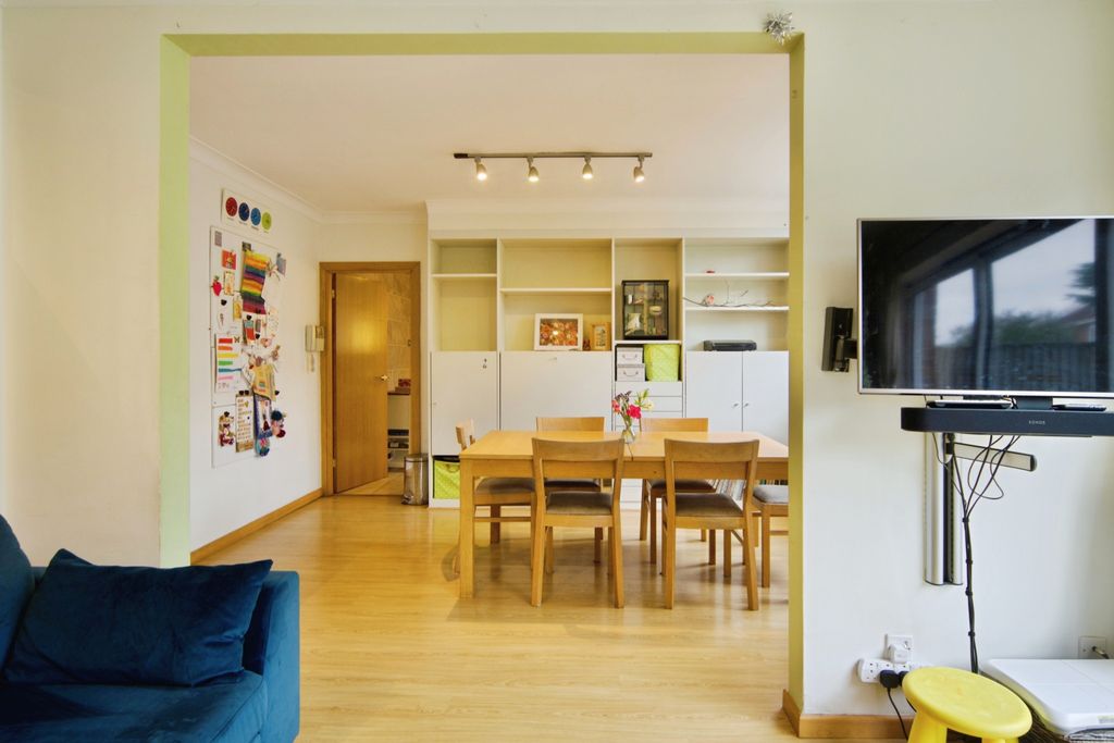 Property photo 3 of 21 Dsc_5218