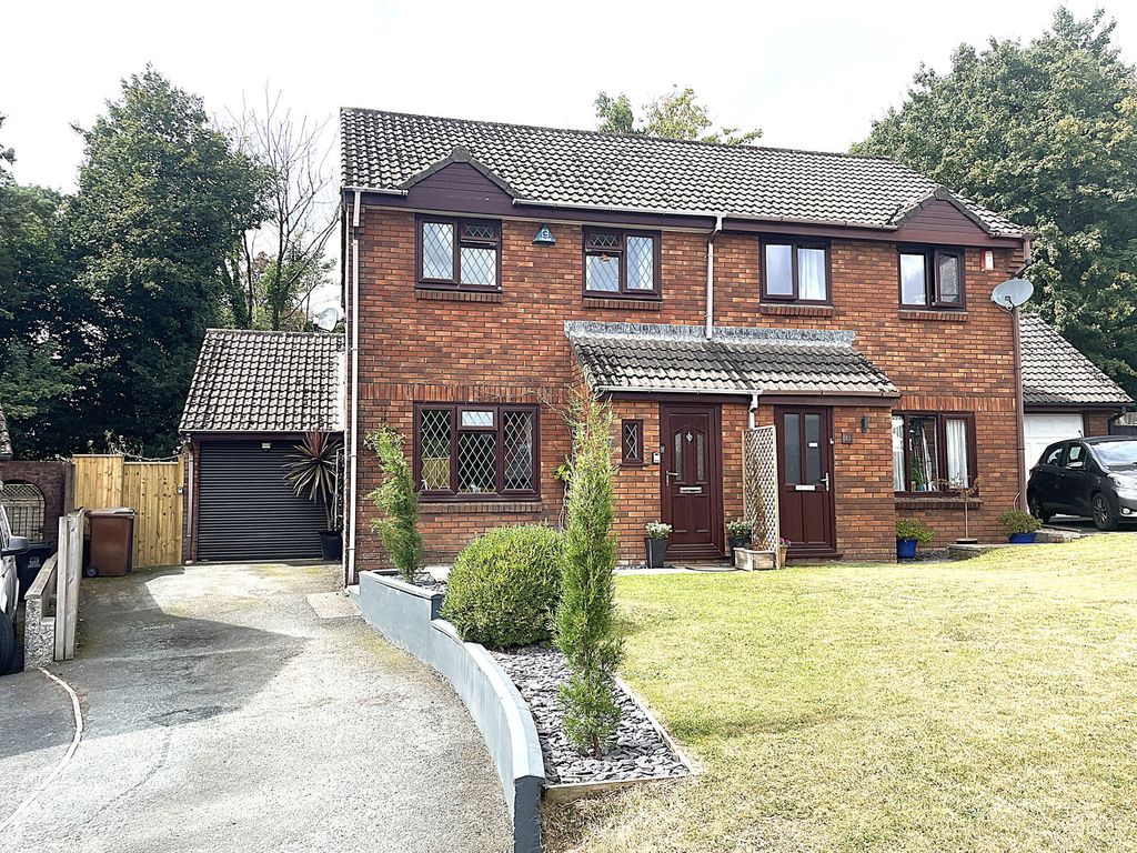 Property photo 1 of 14