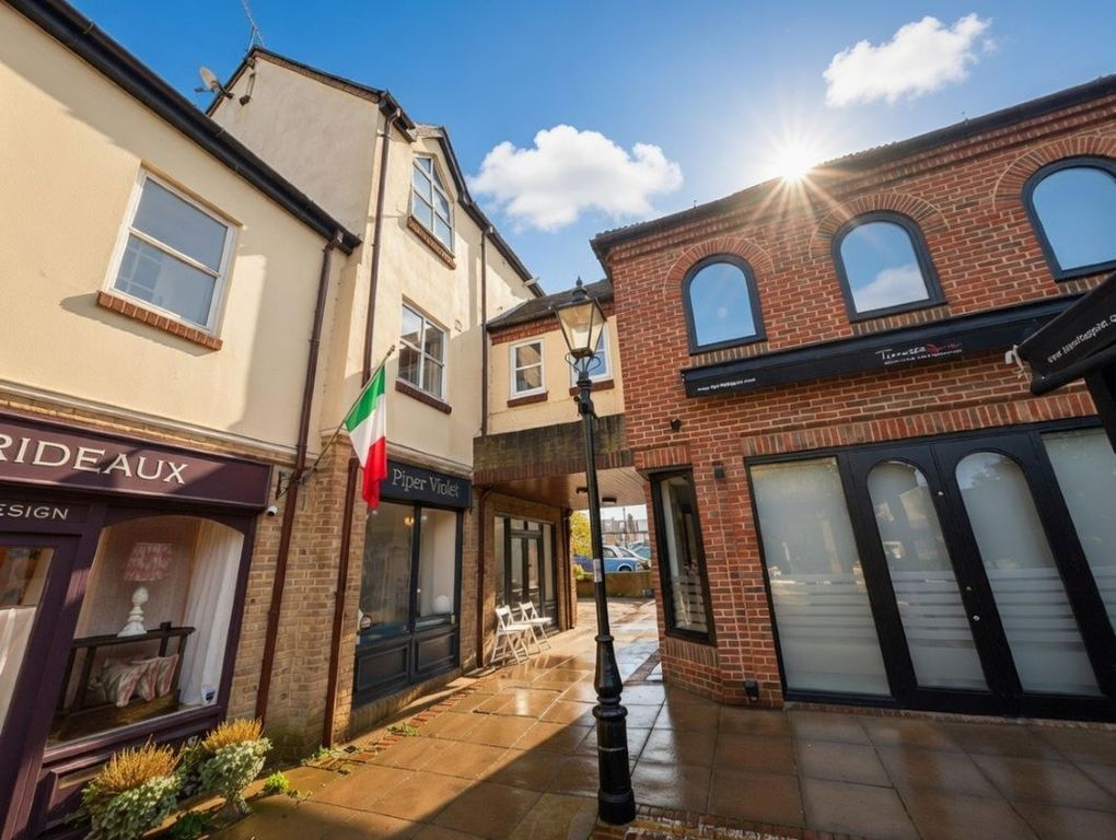 Property photo 2 of 3