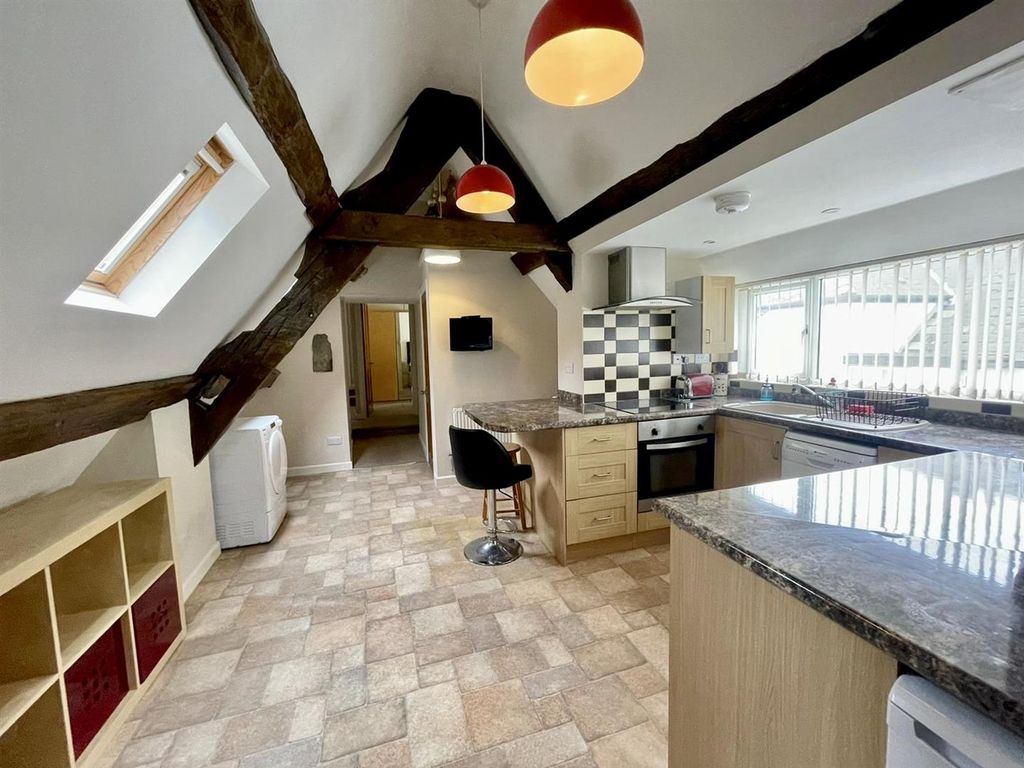 Property photo 1 of 13 Kitchen / Diner 1 Of 3