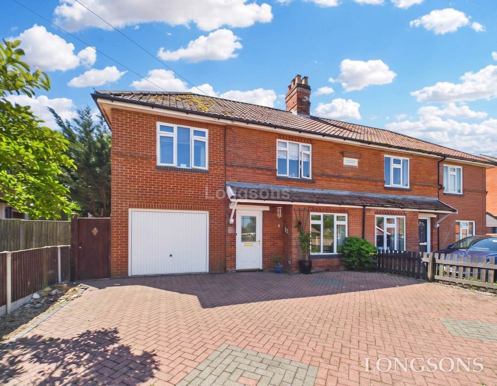 Property photo 1 of 19
