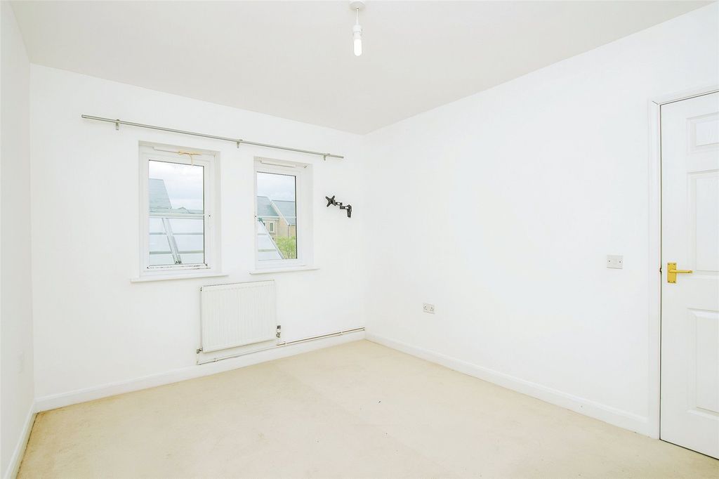 Property photo 2 of 11 Picture No. 08