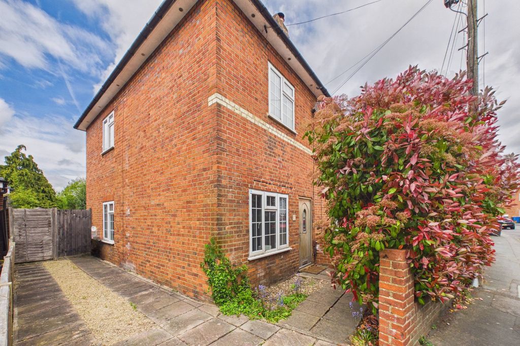 Property photo 1 of 10 Picture No. 01