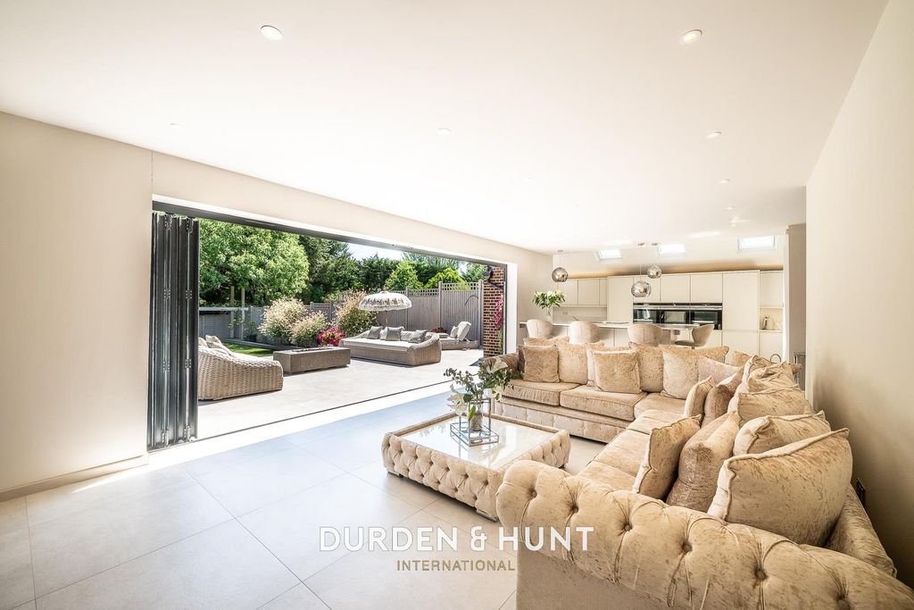 Property photo 2 of 43 Hilltop-45.Jpg