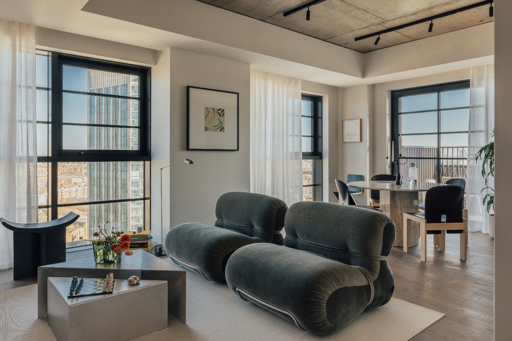 Property photo 1 of 30 20250709_Canada Water_The Founding_Sky Gallery_Taran Wilkhu (1).Jpg