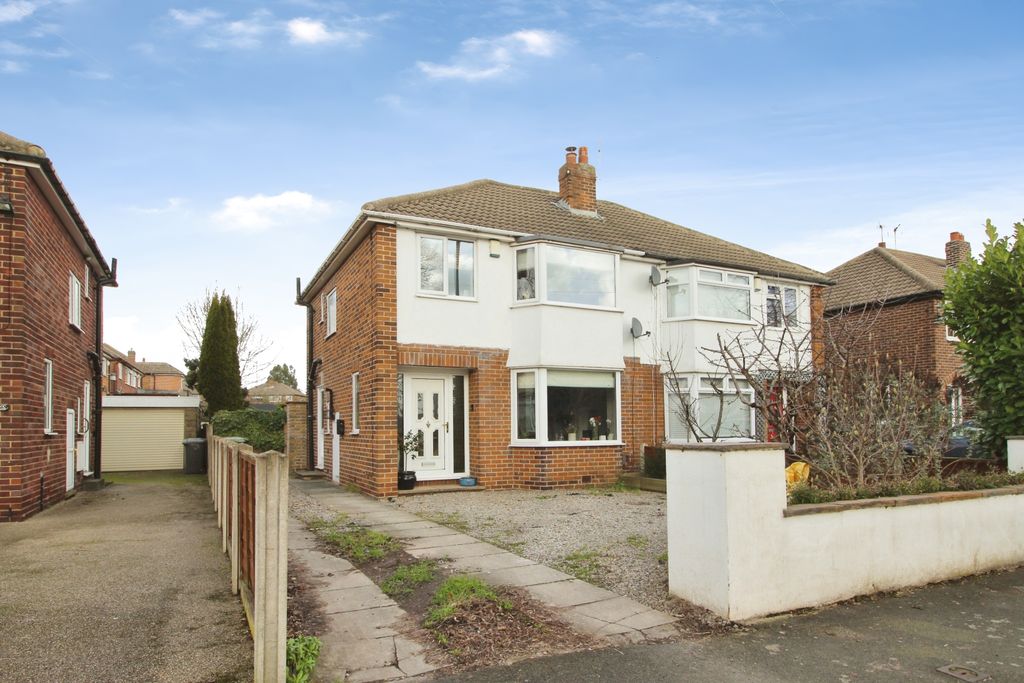 Property photo 1 of 15 Front View