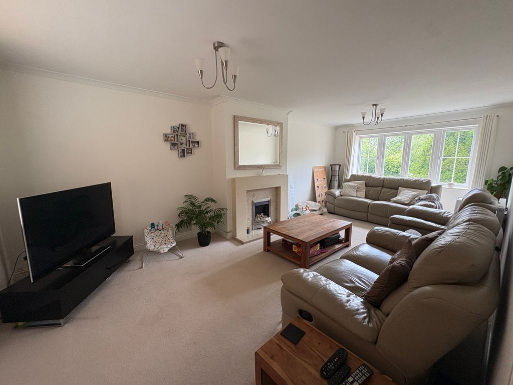 Property photo 2 of 5 Img_9999
