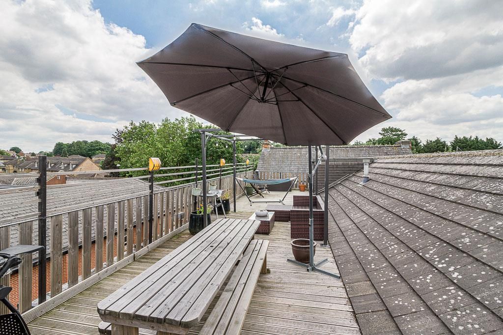 Property photo 3 of 35