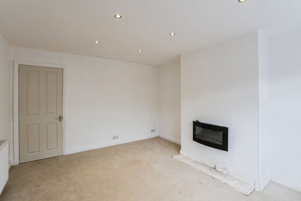 Property photo 3 of 16 Pbox-Img.Jpg