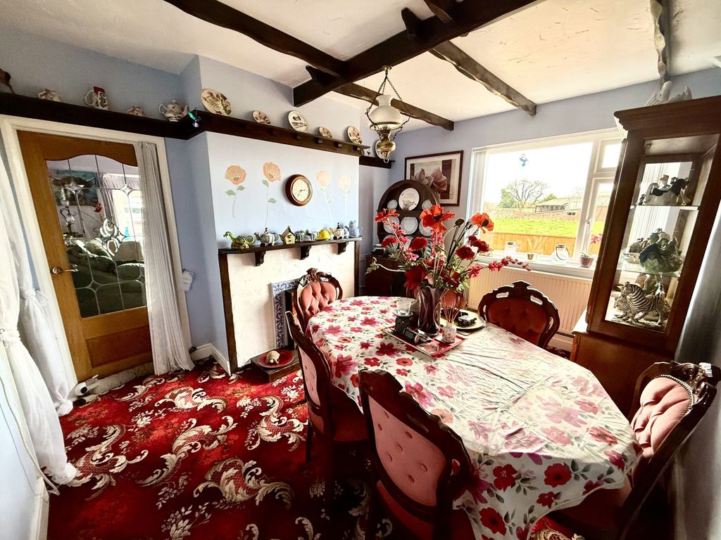 Property photo 3 of 16 Img_2157