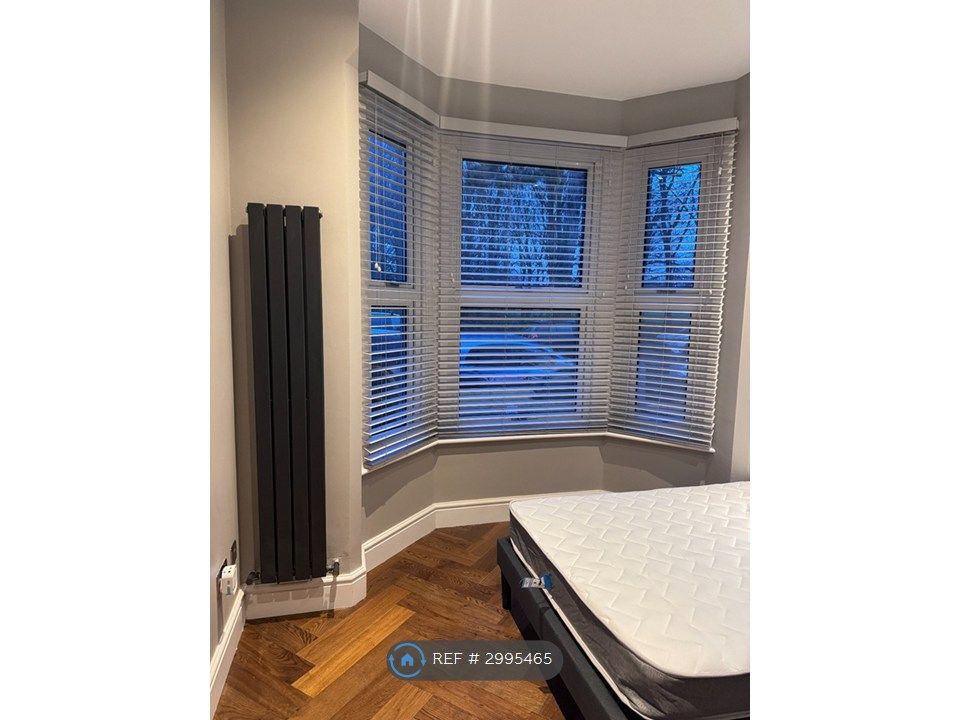 Property photo 1 of 18 Bay Window Within Bedroom