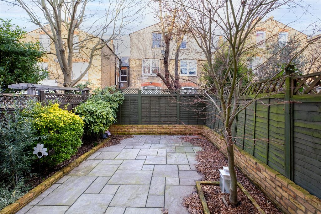 Property photo 3 of 10 Picture No. 09