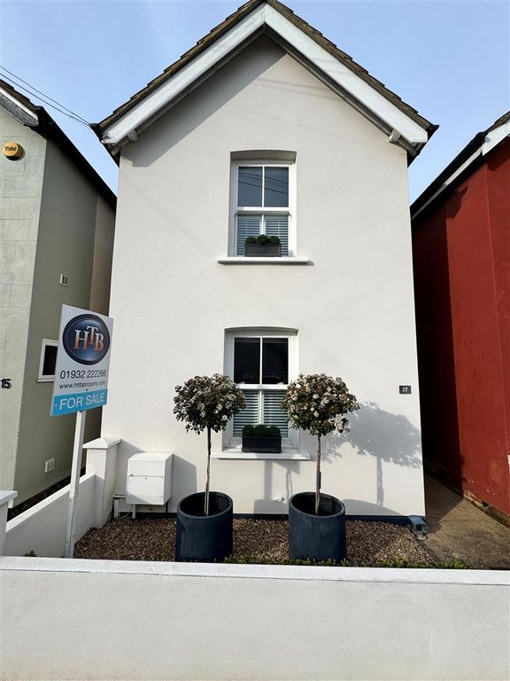 Property photo 1 of 13