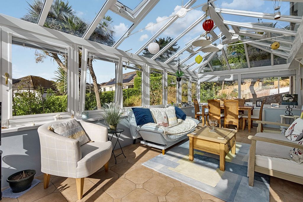 Additional image 21 of 2 bed flat for saleSouthfield Road, Oldway Court TQ3