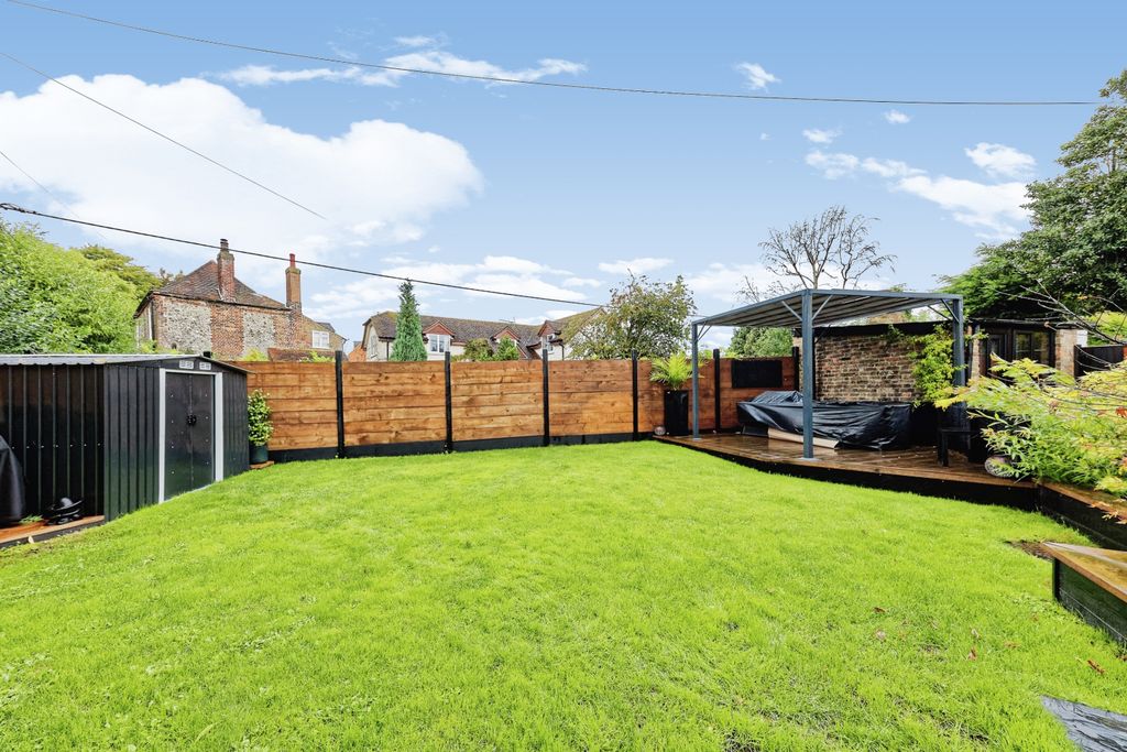 Property photo 3 of 18 Photography