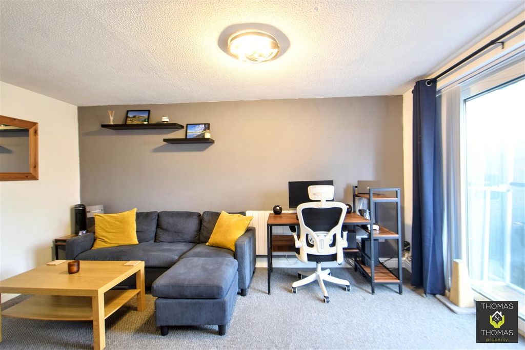 Property photo 2 of 13 Dsc_0310.Jpg