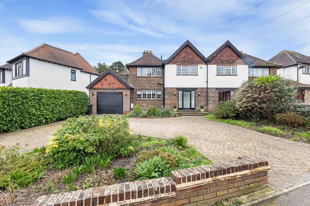 Property photo 1 of 31 Picture No. 35