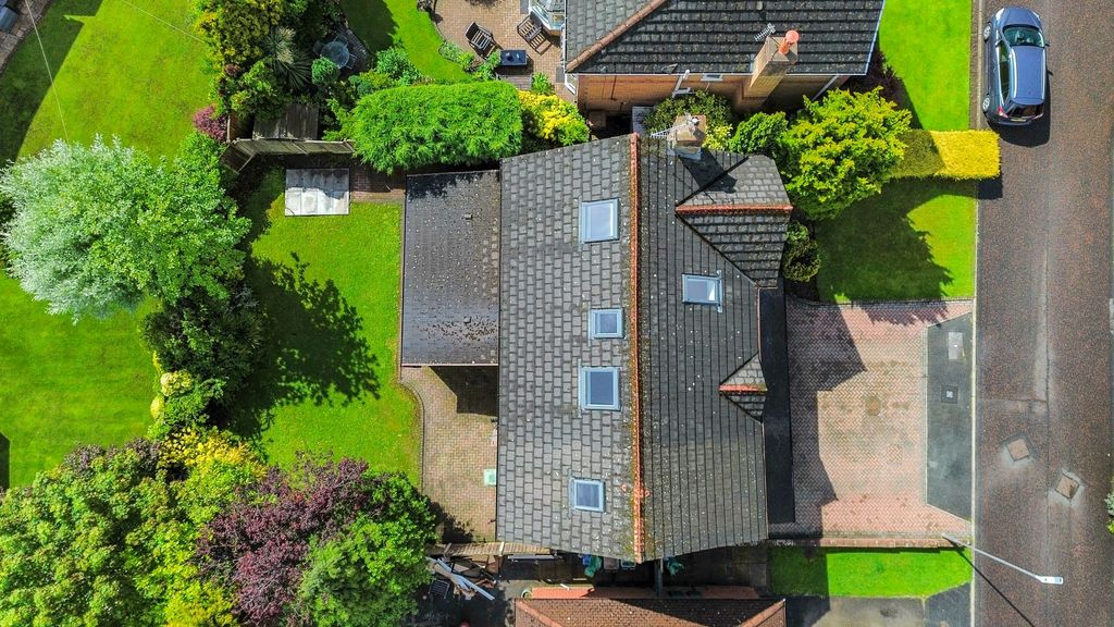 Property photo 2 of 51