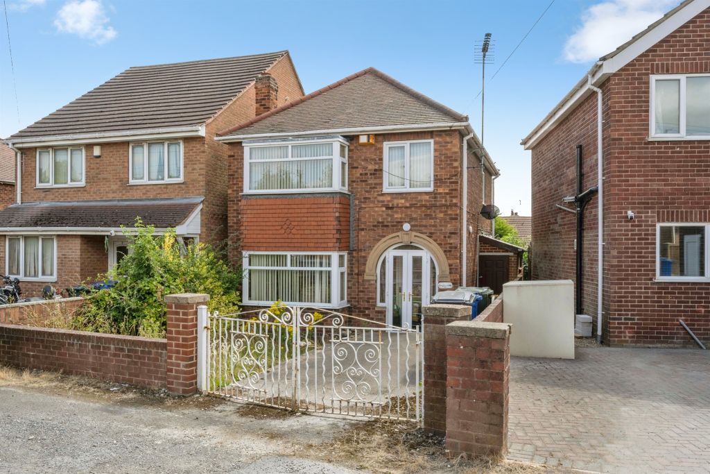 Property photo 1 of 21