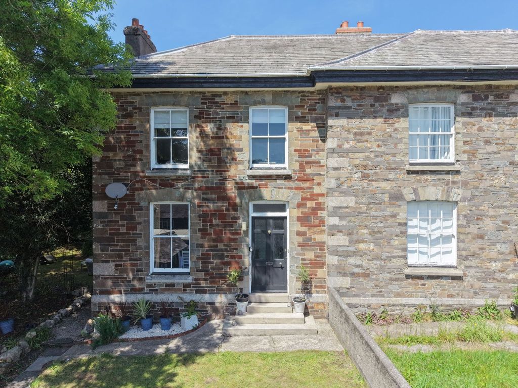 Property photo 1 of 25