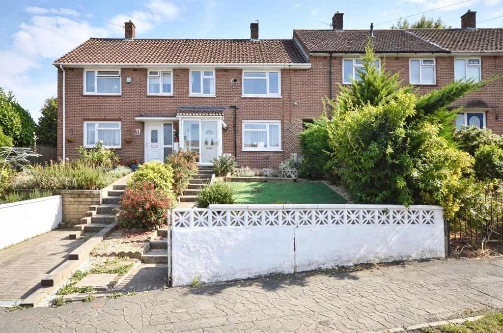 Property photo 3 of 19