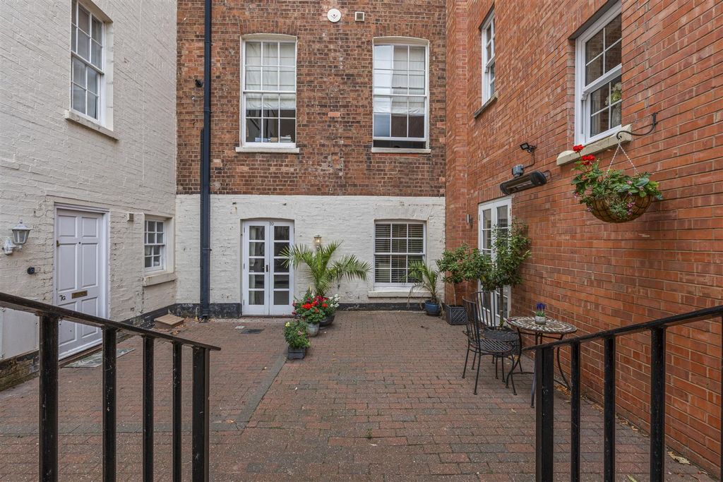 Additional image 8 of 2 bed flat for saleKenilworth Road, Leamington Spa CV32