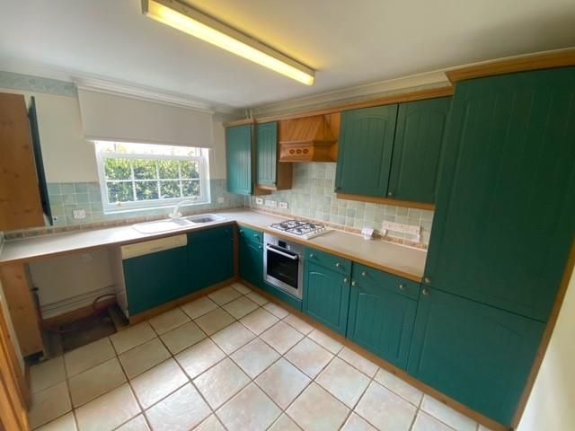 Property photo 3 of 13 Kitchen.Jpg