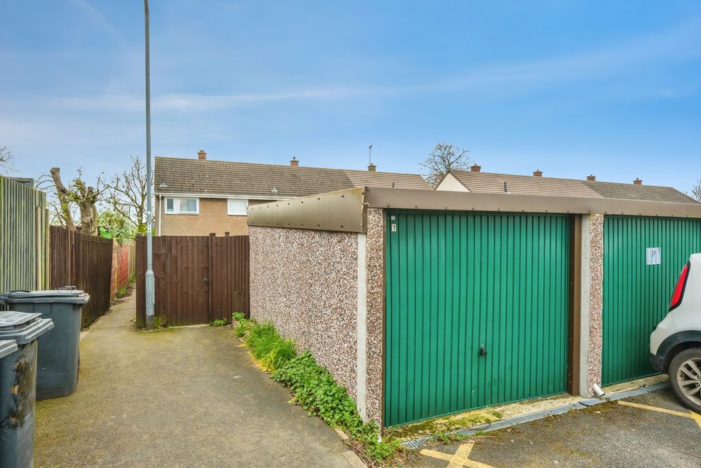 Property photo 2 of 20 Pbox-Img.Jpg