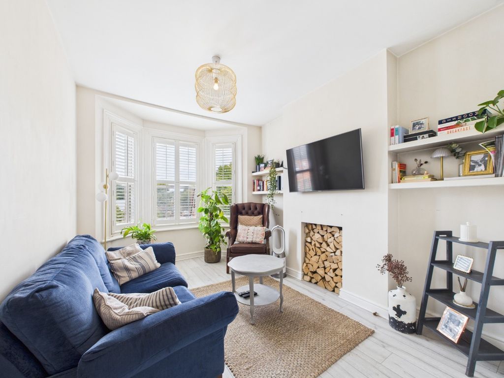 Property photo 1 of 11 4429040