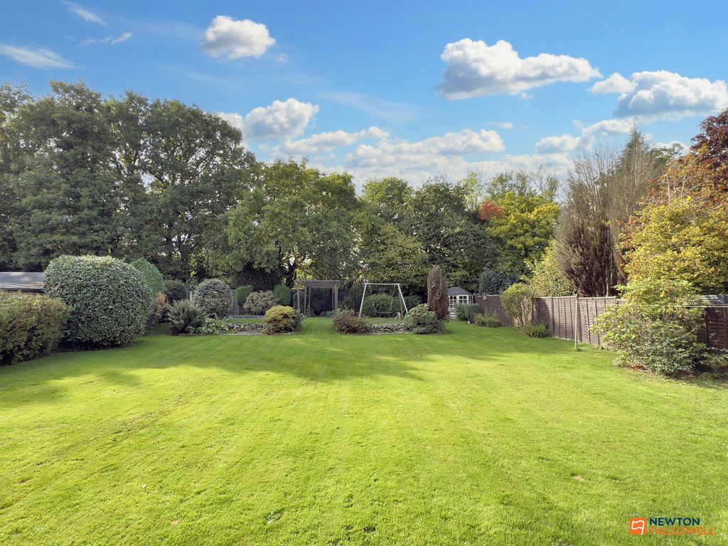 Property photo 3 of 64