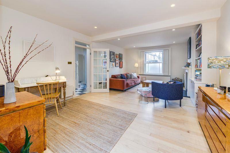 Property photo 2 of 16 Livingroom2.Jpeg