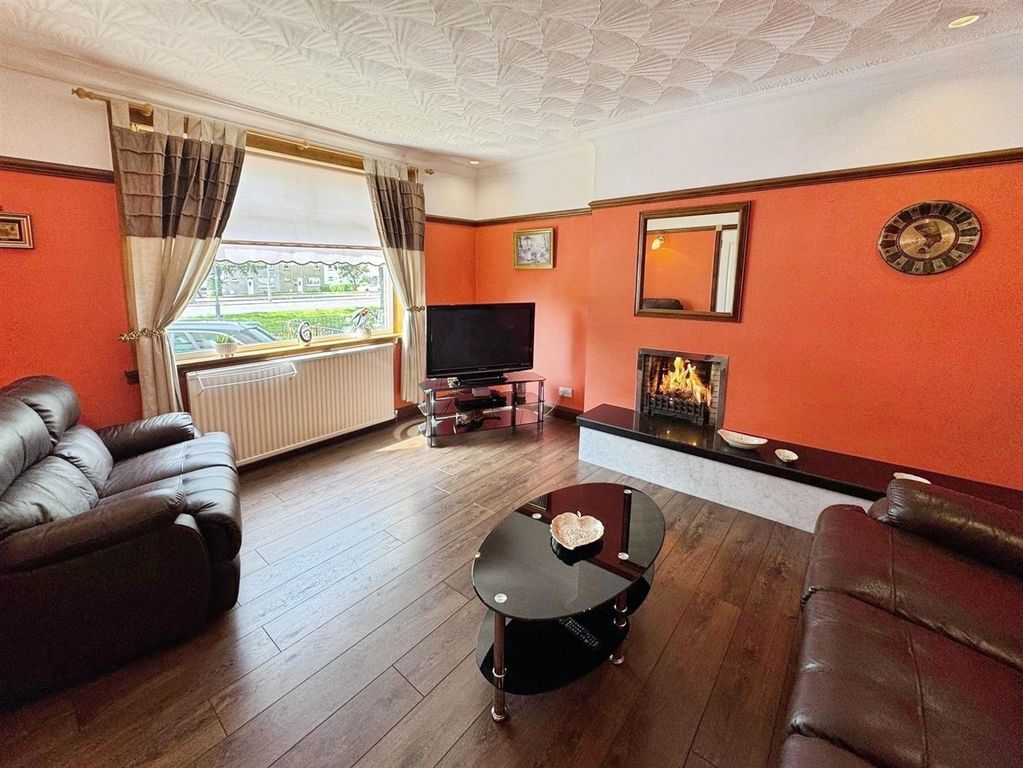 Property photo 3 of 28 3
