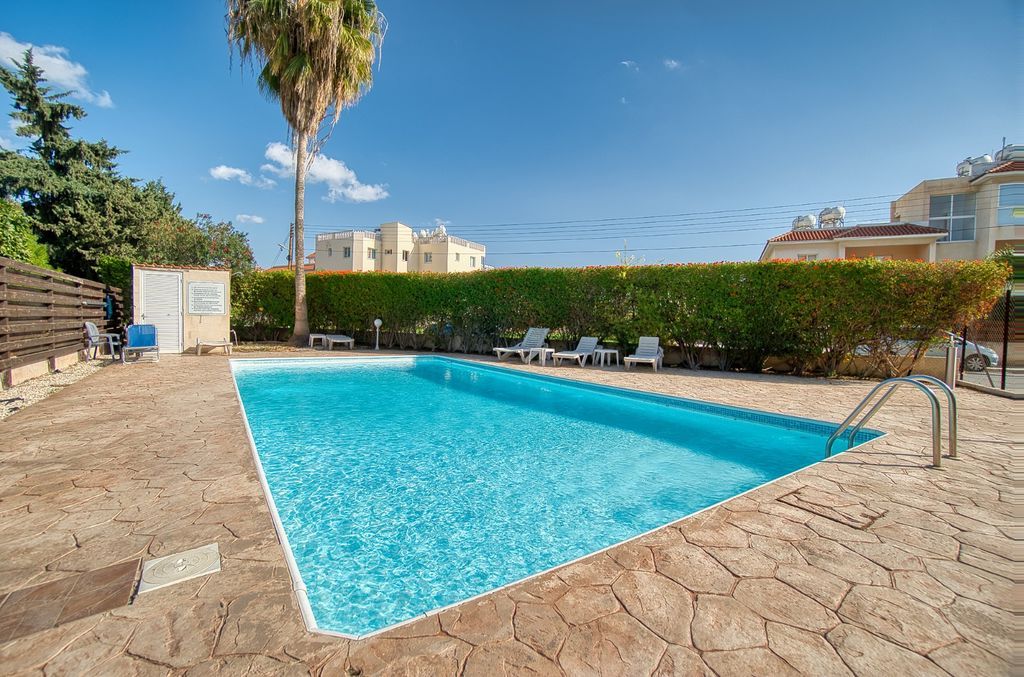 Property photo 3 of 17 Pool Area