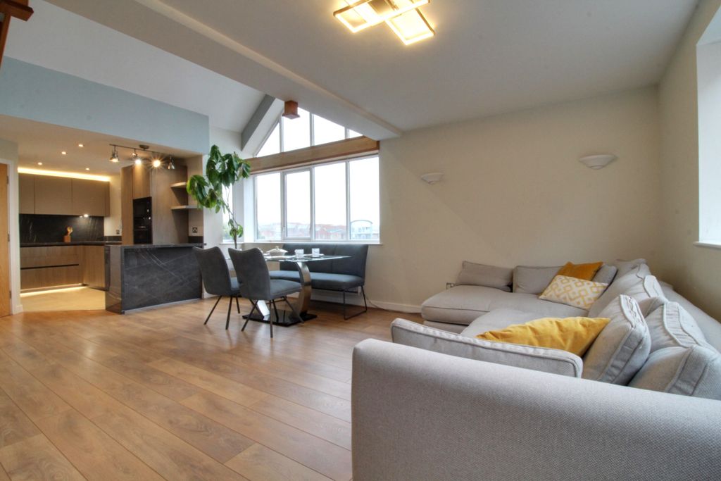 Property photo 3 of 28 Img_4589-Img_4591