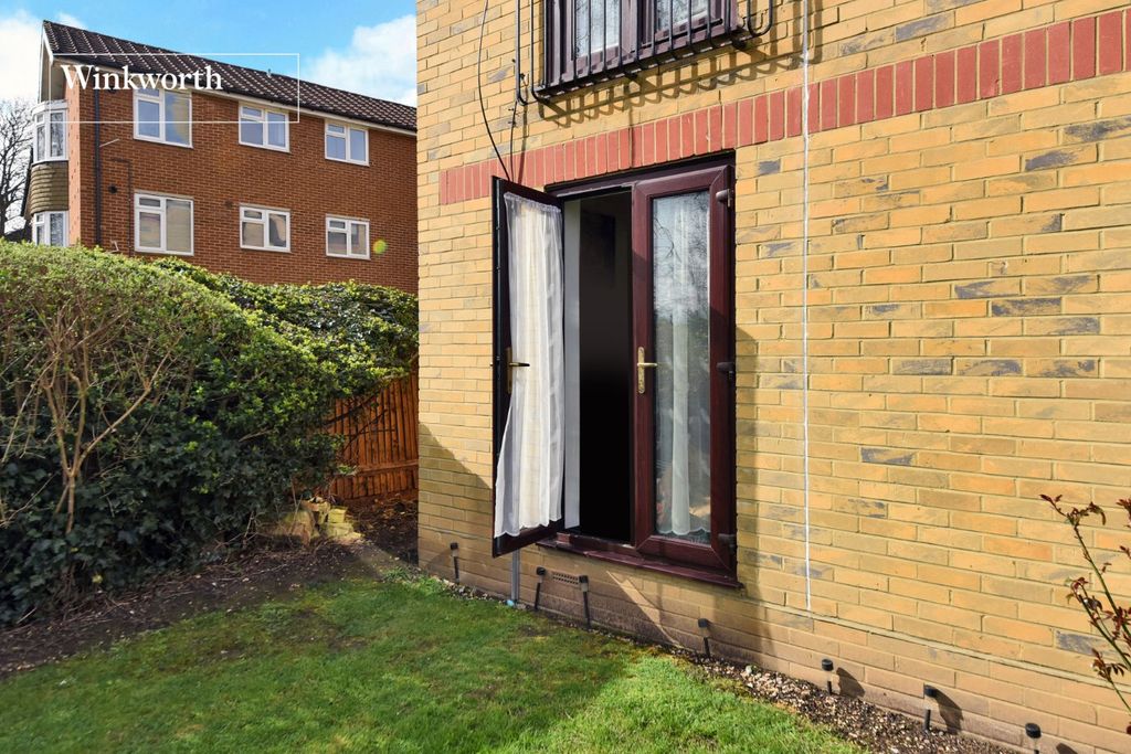 Property photo 3 of 10 Picture No. 08