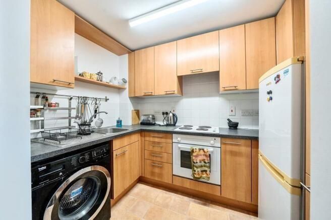 Property photo 2 of 7 Kitchen