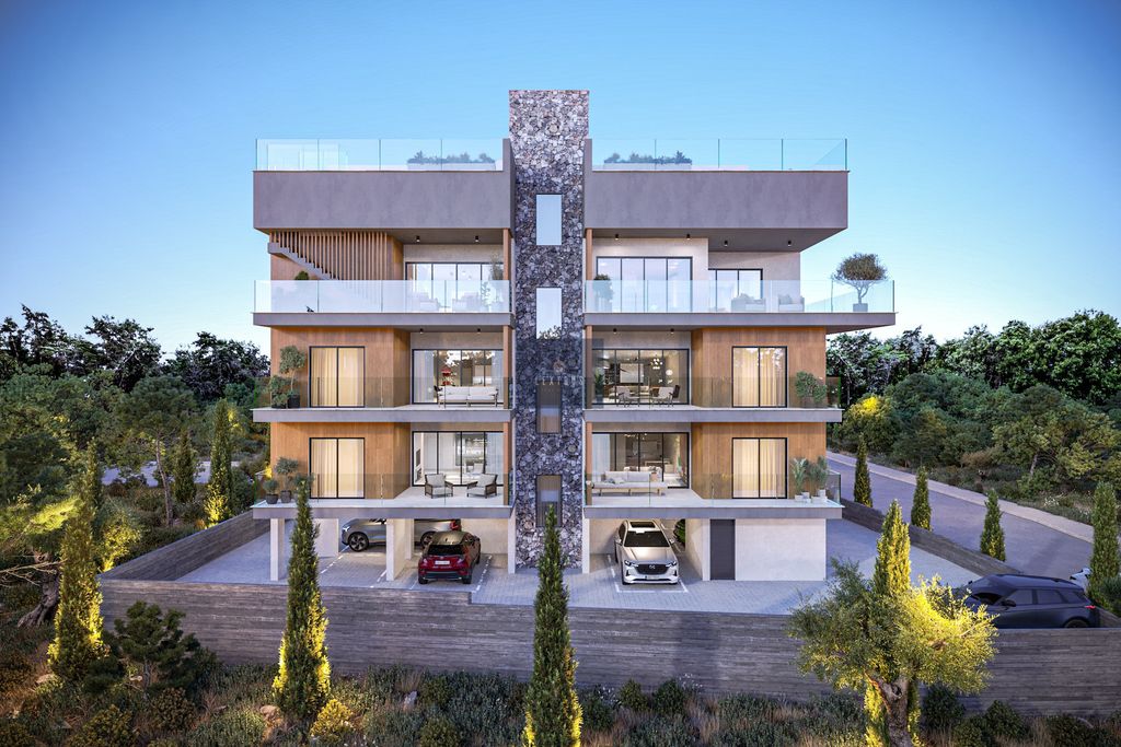 Property photo 1 of 5