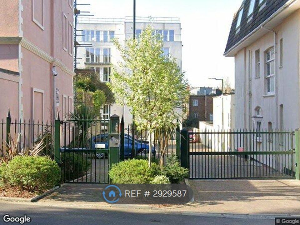 Property photo 3 of 9