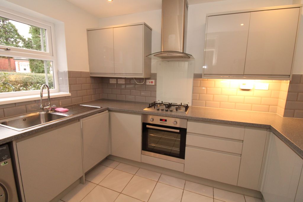 Property photo 2 of 17 Img_4747