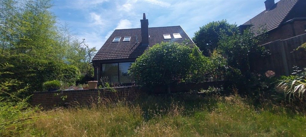 Property photo 2 of 7