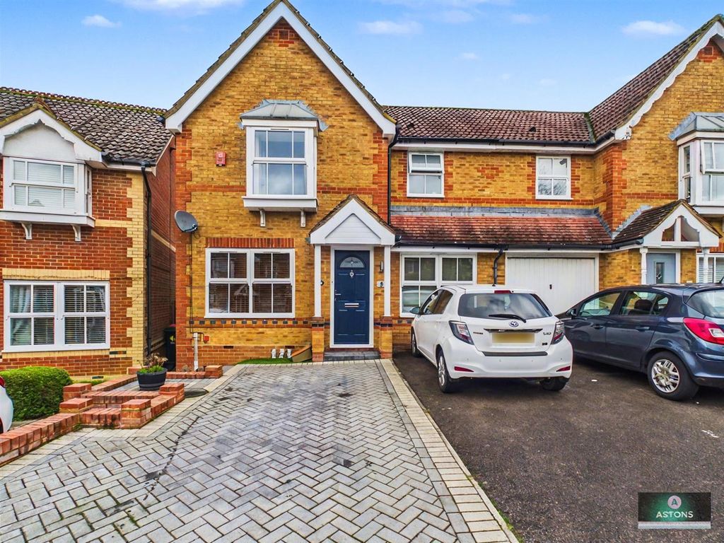 Property photo 1 of 17 Cam02067G0-Pr0176-Still004.Jpg