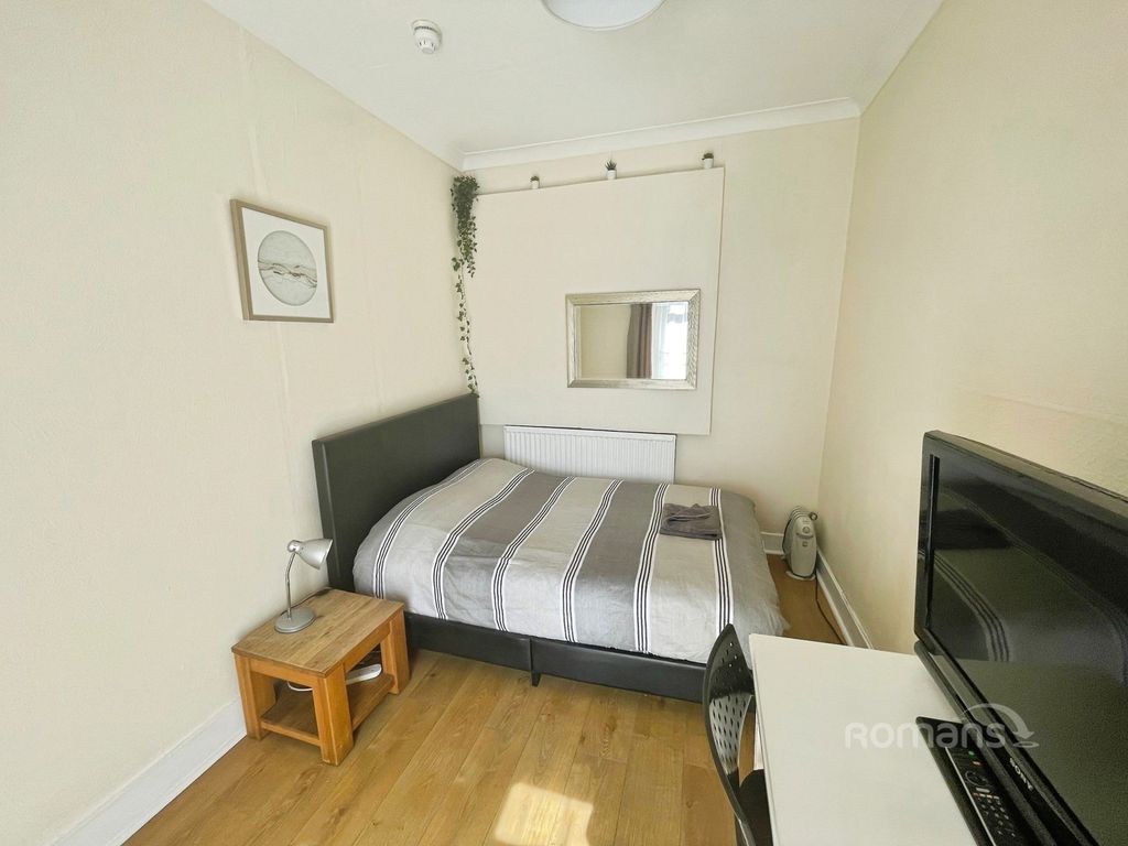 Property photo 3 of 5 Pbox-Img.Jpg