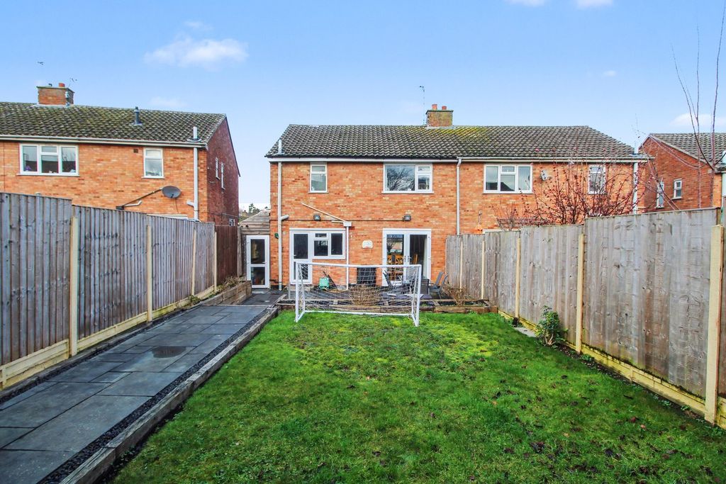 Property photo 2 of 14