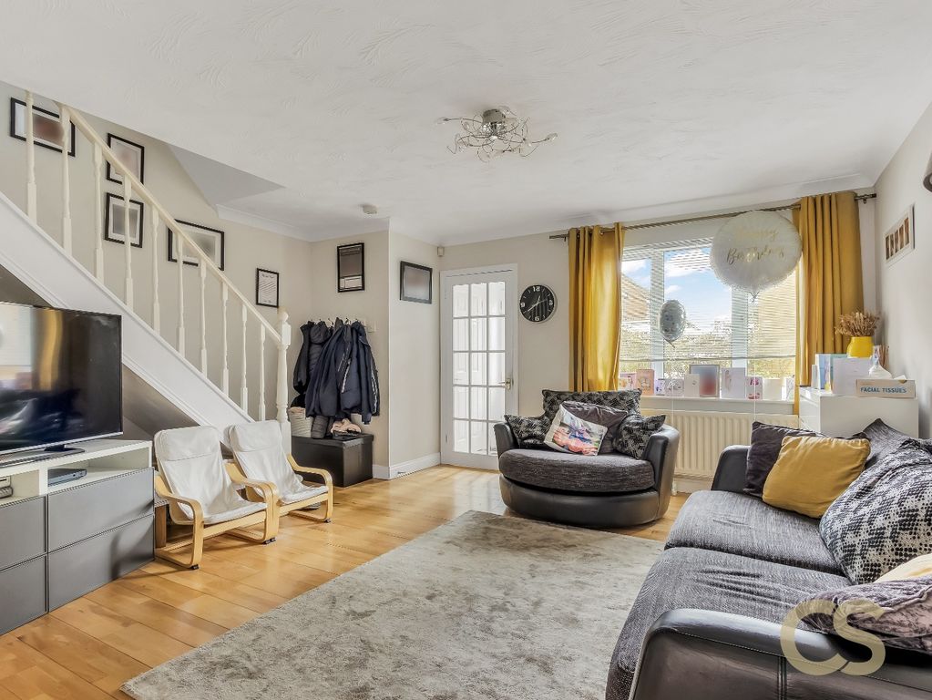 Property photo 2 of 18 5384633