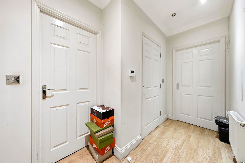 Property photo 2 of 13 Photo 1