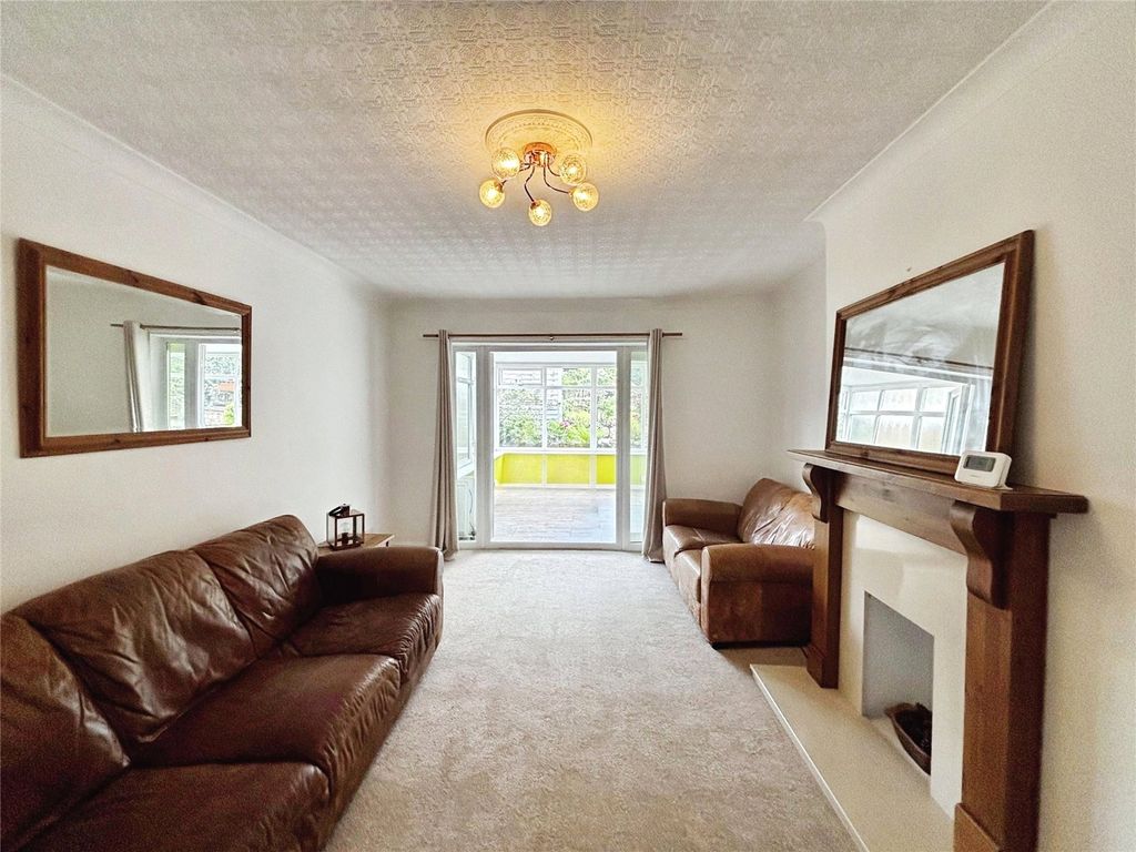 Property photo 3 of 23 Picture No. 58